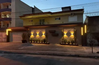 Casa com 4 quartos à venda na Rua 228, Setor Leste Universitário, Goiânia