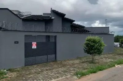 Casa com 2 quartos à venda na Rua Galícia, 1, Setor Três Marias, Goiânia