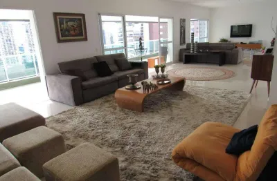 Apartamento com 4 quartos à venda na Avenida H, 333, Jardim Goiás, Goiânia