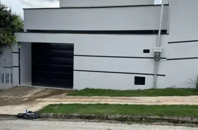 Casa com 2 quartos à venda na Rua Ipê 30, 1, Residencial Flor do Ipê II, Senador Canedo