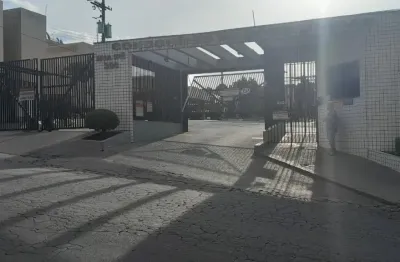 Apartamento com 2 quartos para alugar no Jardim Estrela, Mauá 