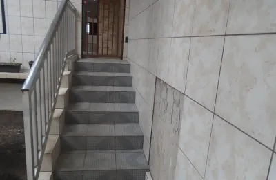 Linda casa perto da estação de trem-bairro:parque das américas-cidade: mauá-sp