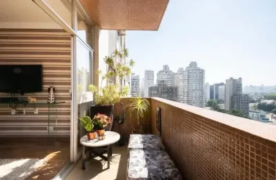 Apartamento com sacada e  linda vista a venda no jardim europa!!