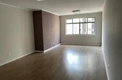 Apartamento jardim paulista, a venda em rua tranquila e segura.