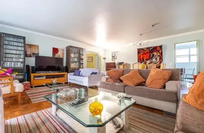 Excelente e amplo apartamento  com sacada a venda no paraiso.