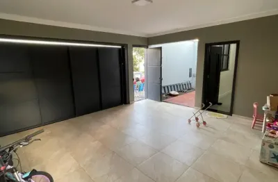 Casa à Venda no Villagio Samantha em Araras com 3 Quartos, sendo 1 Suíte