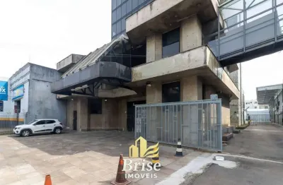 Prédio com 50 salas para alugar no Floresta, Porto Alegre 