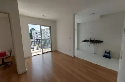 Lindo apartamento com 2 dormitórios em frente ao ct do são paulo, condomínio com lago privativo  e segurança 24 horas