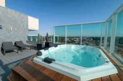 Cobertura duplex de luxo - frente ao shopping | oportunidade única