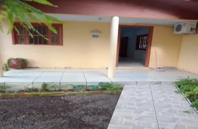 Casa com 3 quartos à venda no costa do morro, sapucaia do sul , 151 m2 por r$ 250.000