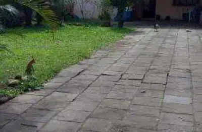 Casa de 150 metros quadrados no bairro igara com 2 quartos