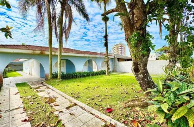 Casa com 5 quartos à venda na Rua Antônio Alves Correia, 1214, Centro, Guaratuba