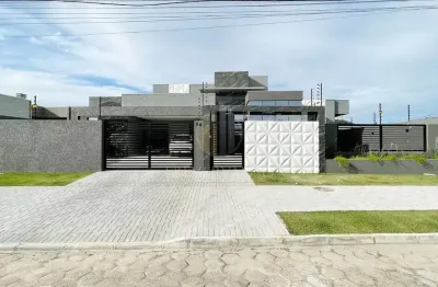 Casa com 4 quartos à venda na Avenida Vinte e Nove de Abril, 54, Piçarras, Guaratuba