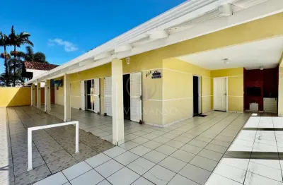 Casa com 3 quartos à venda na Rua Antônio Alves Correia, Centro, Guaratuba