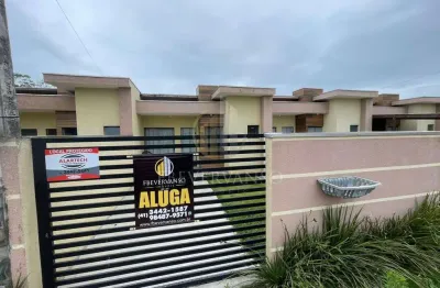 Casa com 3 quartos para alugar na Rua Tenente Eduardo Neumann, 893, Balneário Nereidas, Guaratuba