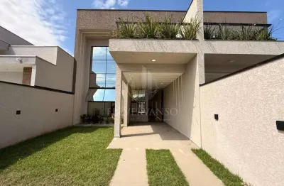 Casa com 4 quartos à venda na Avenida Vinte e Nove de Abril, Brejatuba, Guaratuba