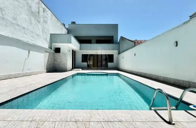 Casa com 5 quartos à venda na Rua José Nicolau de Abagge, 669, Centro, Guaratuba