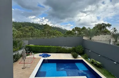 Casa para locação ou venda no tamboré 10, fundo privativo para a mata com 4 suítes