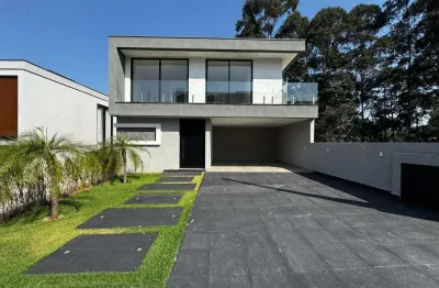 Sobrado com 4 dormitórios à venda, 300 m² por R$ 3.290.000,00 - Residencial Real Park - Arujá/SP