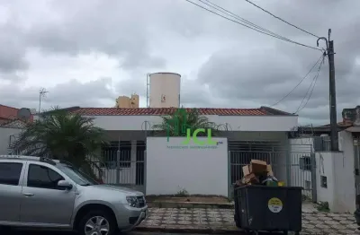 Casa comercial no centro – estrutura completa para escritório ou clínica!