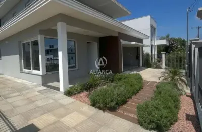 Casa 3 dormitórios(1 c/suíte), no bairro são roque em bento gonçalves.