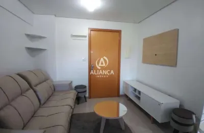 Apartamento semi mobiliado
2 dormitórios
1 sala
1 cozinha
1 banheiro
1