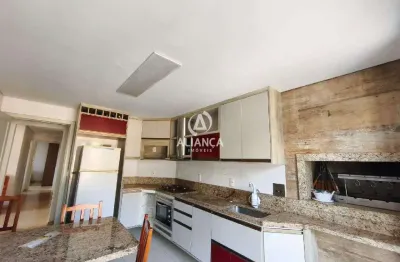 Casa mobiliada
3 dormitórios
1 sala
1 cozinha
2 banheiros
1 area de se