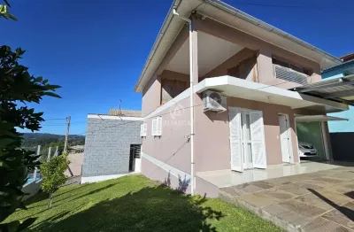 Casa de 04 dormitórios no bairro santa helena iii em bento gonçalves