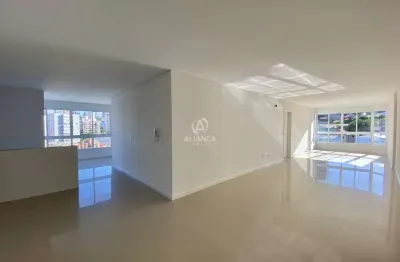 Apartamento com 03 dormitórios no bairro humaitá , bento gonçalves.