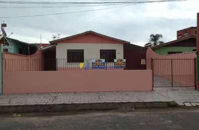 Casa com 2 quartos à venda na Avenida Vinte de Setembro, 135, Nossa Sra. De Fátima, Guaíba