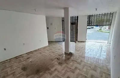 Ponto comercial para alugar na Rua Paulo da Silva, 296, Senador Camará, Rio de Janeiro