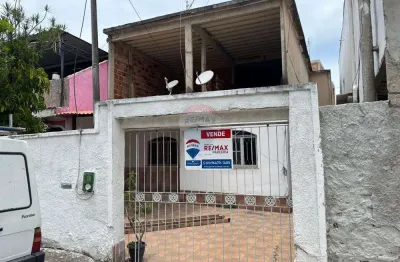 Casa linear em cosmos com 2 quartos à venda: conforto e oportunidade!