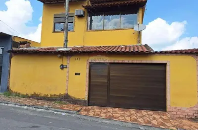 Vendo casa, com 3 quartos sendo 1 suite com closet, na estrada santa maria em campo grande