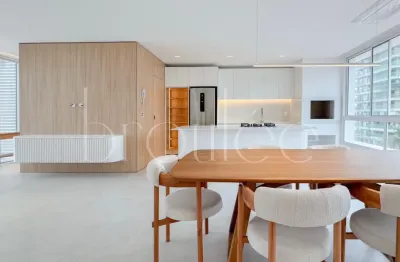 Apartamento mobiliado no riva na praia brava de itajaí para locação anual