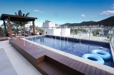 Apartamento diferenciado com terraço e piscina na praia brava de itajaí para locação/aluguel anual