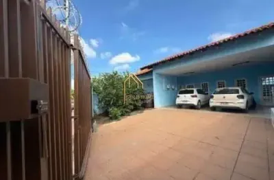 Casa com 5 quartos à venda na Avenida Érico Gonçalves Preza Filho, 900, Jardim Itália, Cuiabá