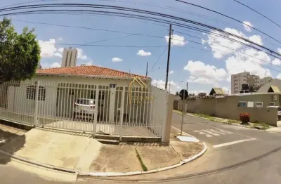 Casa com 3 quartos à venda na Rua Doze, 100, Jardim Petrópolis, Cuiabá
