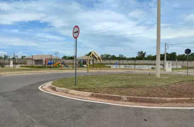 Casa em condomínio fechado com 3 quartos para alugar na Avenida Universitária, 1, Jardim Novo Mundo, Várzea Grande