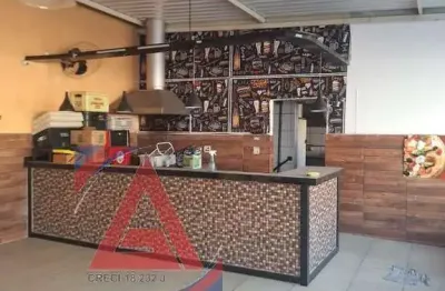 Casa comercial para alugar no Quitaúna, Osasco 