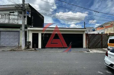Casa comercial à venda no Parque Santa Teresa, Carapicuíba 
