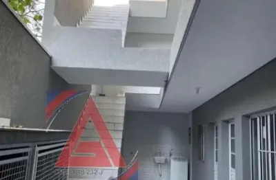 Casa comercial à venda no Parque Santa Teresa, Carapicuíba 