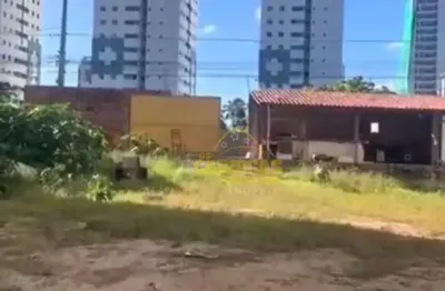 Terreno à venda / permuta a aproximadamente 300m da praia do bessa - te0012