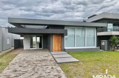 Casa mobiliada e decorada no condomínio Costa Serena em Capão da Canoa