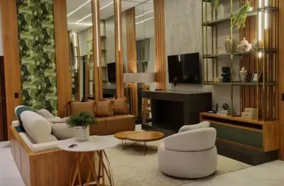 Sobrado de Alto Padrão com Quatro Suítes e Acabamentos Exclusivos