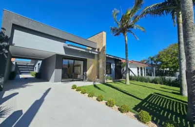 Casa decorada 3 dormitórios 1 suíte no rainha do mar xangri-lá