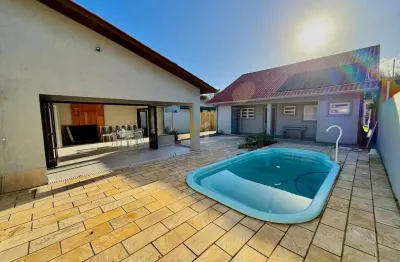 Casa 4 dormitórios mezanino piscina quiosque decorada rainha do mar xangri-lá