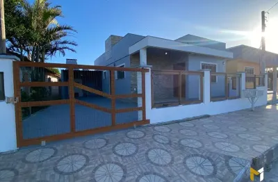 Casa Térrea 3 Dormitórios Com Varanda Bairro Rainha Do Mar Xangri-Lá