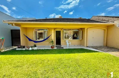 Casa 3 dormitórios sendo 1 suíte poucas quadras do mar Praia de Noiva do Mar Xan