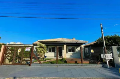 Casa com 3 quartos à venda na Rio Das Contas, 882, Centro, Xangri-Lá