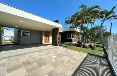 Casa com 4 quartos à venda na Rua Guia Das Pedras, 668, Atlântida, Xangri-Lá